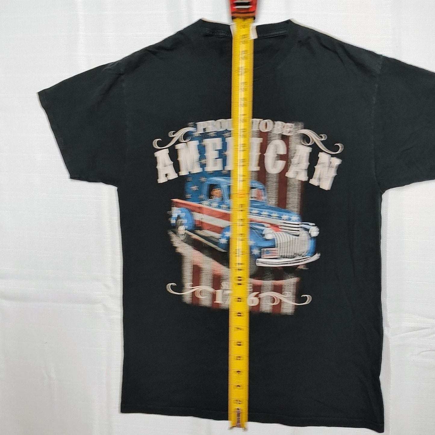 "Proud to be an American Since 1776" Vintage Truck Patriotic T-Shirt (Medium)