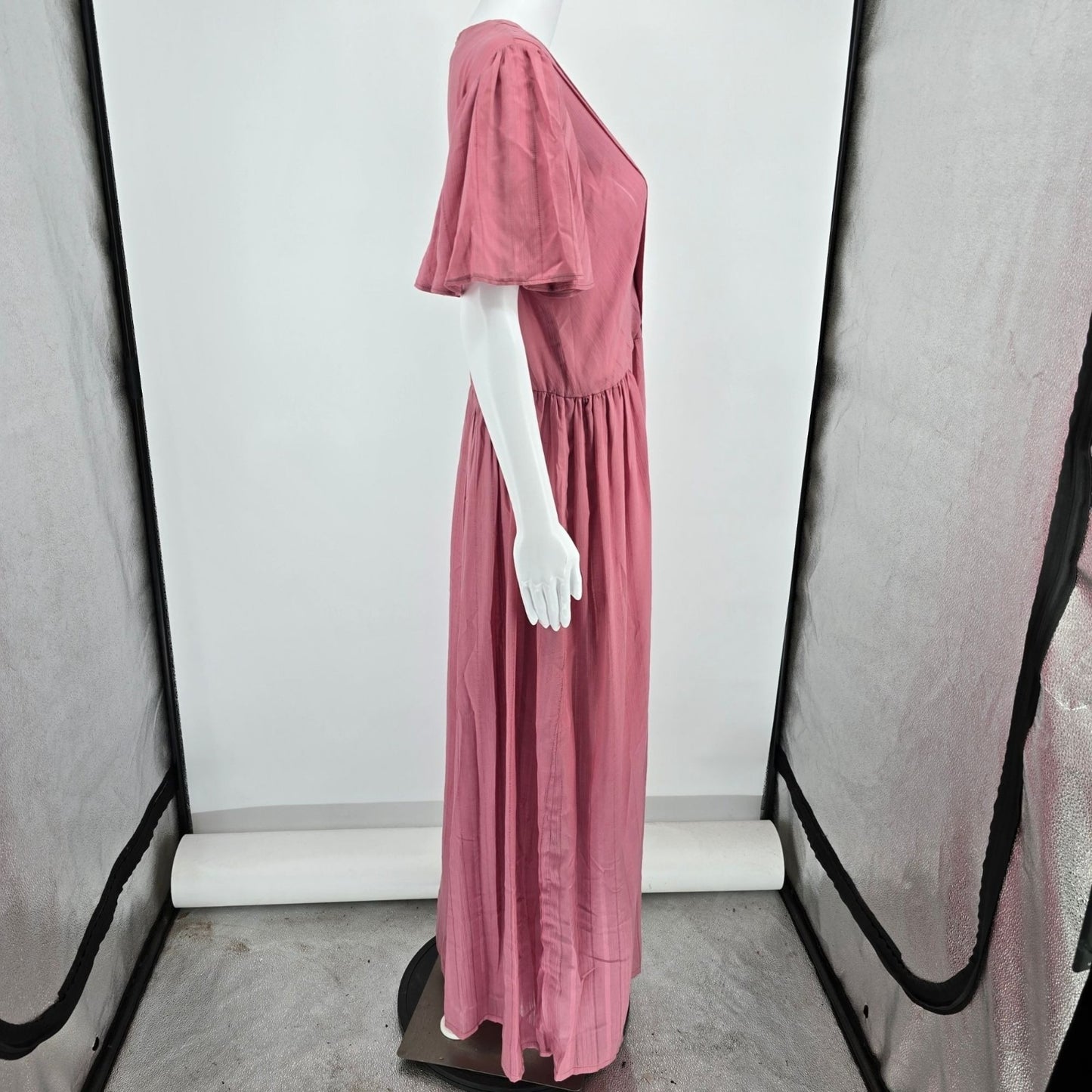 Vintage 1970s Dusty Pink Flutter Sleeve Surplice Wrap Maxi Dress (Size 12/L)