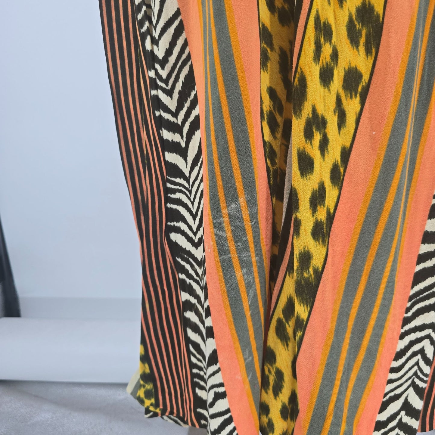 Vintage 1970s Dela-Ann Creation Loungewear Leopard/Zebra Print Dress (M) *Flaws