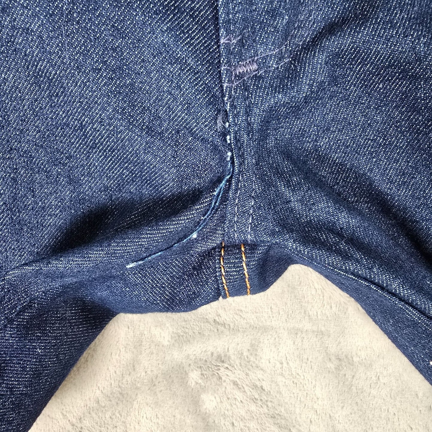 Vintage 1980s Wrangler NWT Deadstock 85301PS Dark Indigo Jeans (45x32)