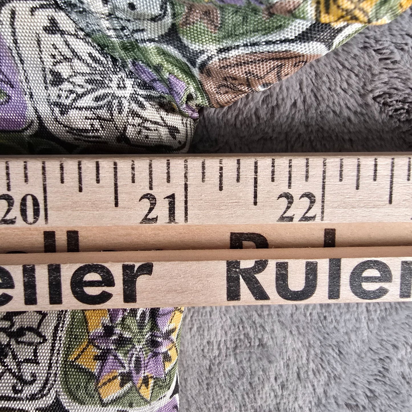 Vintage 1960s Mosaic Tile Print/Sage Green Reversible Hooded Coat (Large)