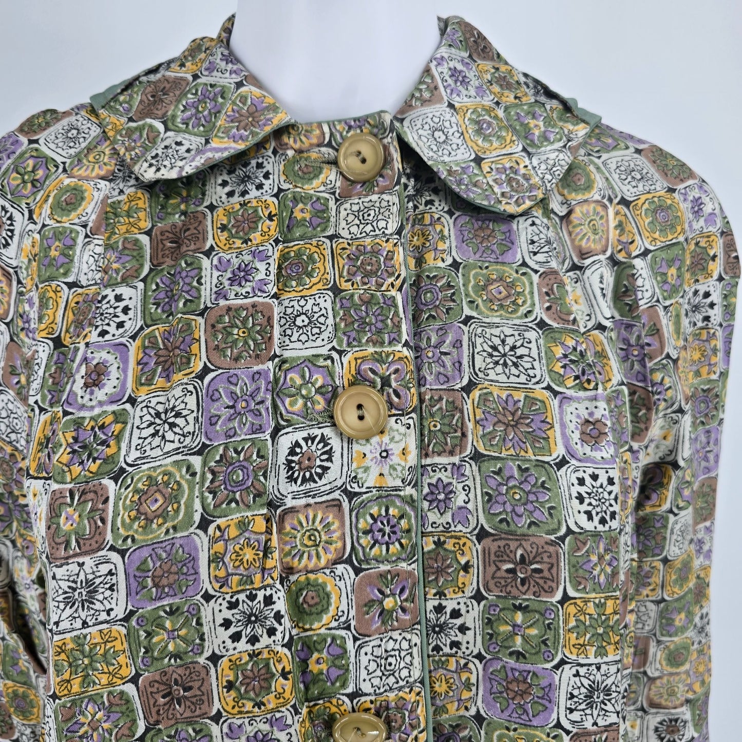 Vintage 1960s Mosaic Tile Print/Sage Green Reversible Hooded Coat (Large)