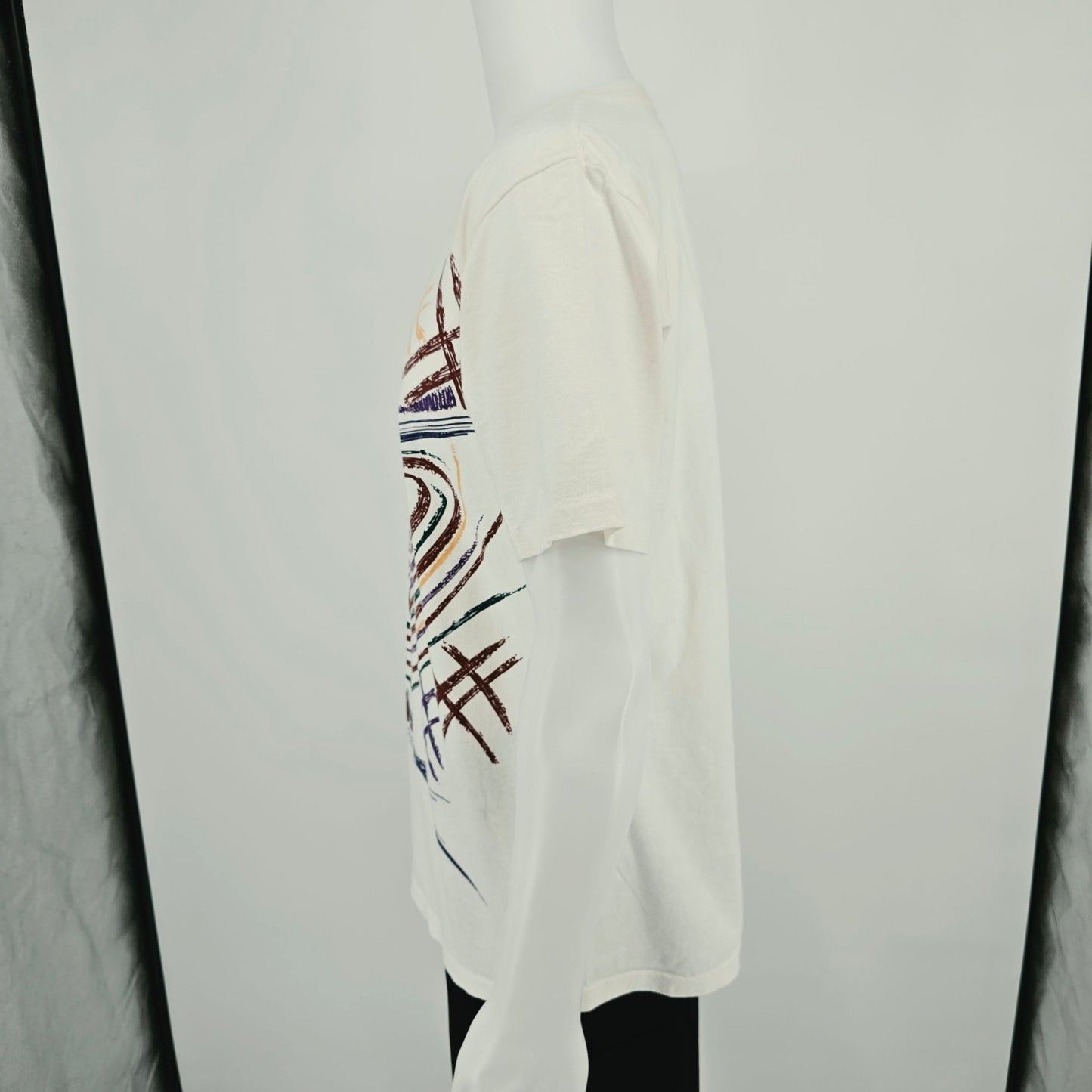 Vintage 1990 Body Force White Memphis-Style Abstract Art Print T-Shirt (M/L)