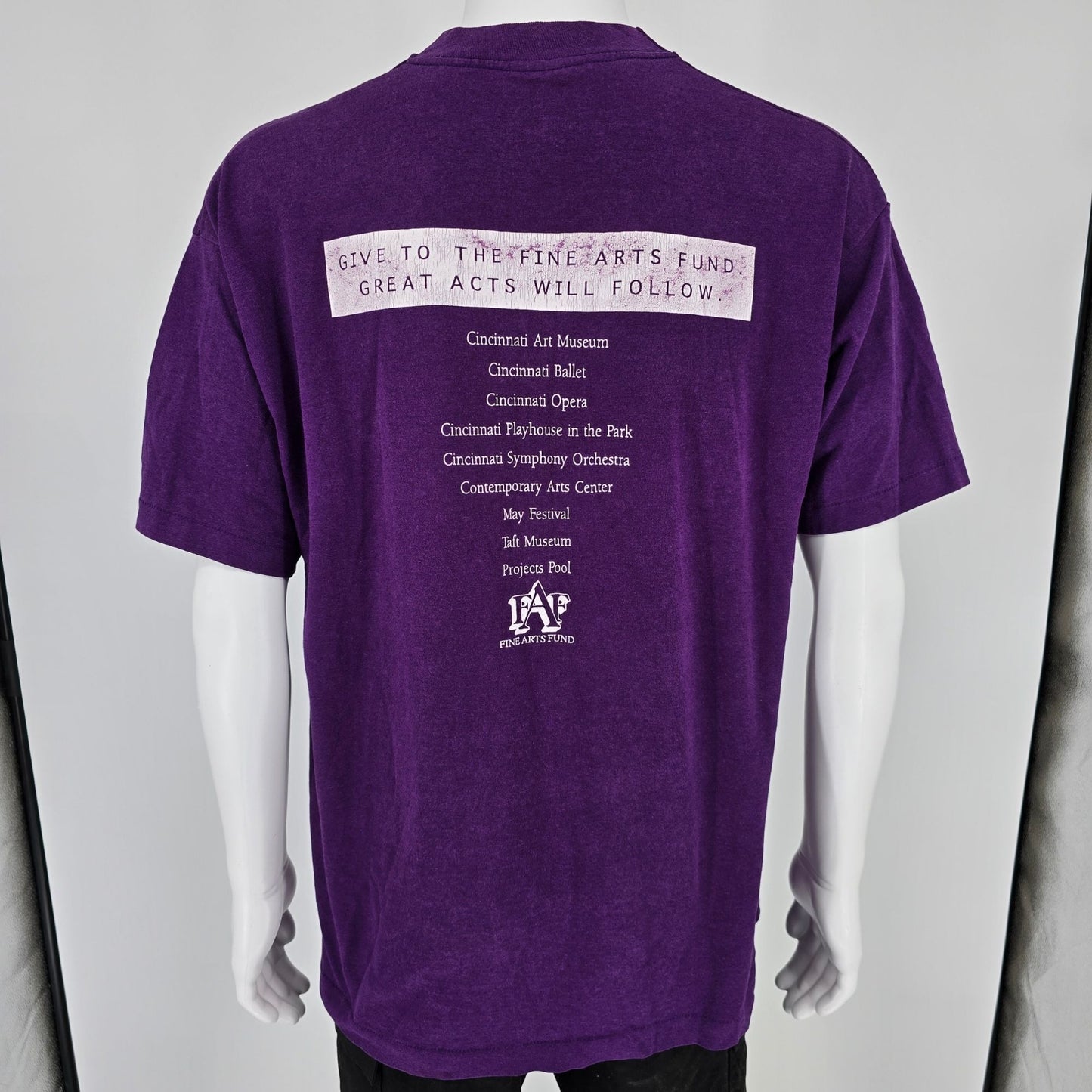 Vintage 1990s Fruit of the Loom Purple Cincinnati Fine Arts Fund T-Shirt (XL)