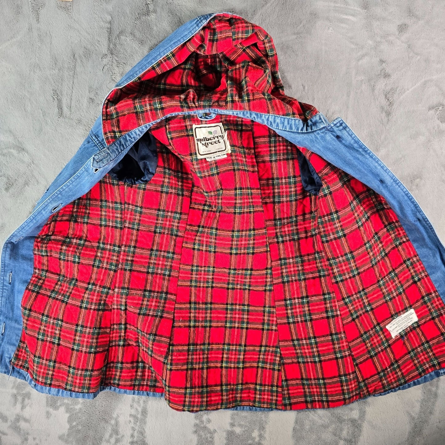 Vintage Late 1970s Mulberry Street Tartan Lined Hooded Denim Utility Jacket (M)