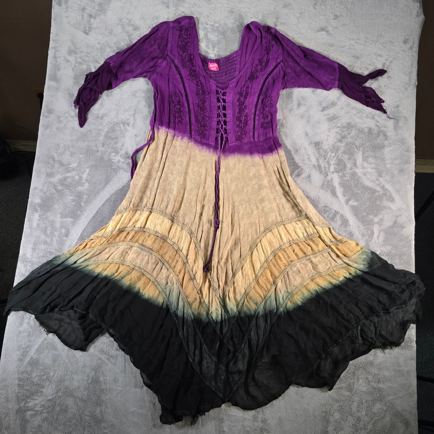 2010s Fashion Terminal Purple Ombre Corset Renaissance Festival Dress (OSFM)