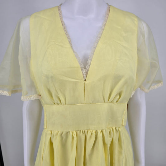 Vintage 1970s Pale Yellow Empire Waist Flutter Sleeve Maxi Dress (Size 6/S)