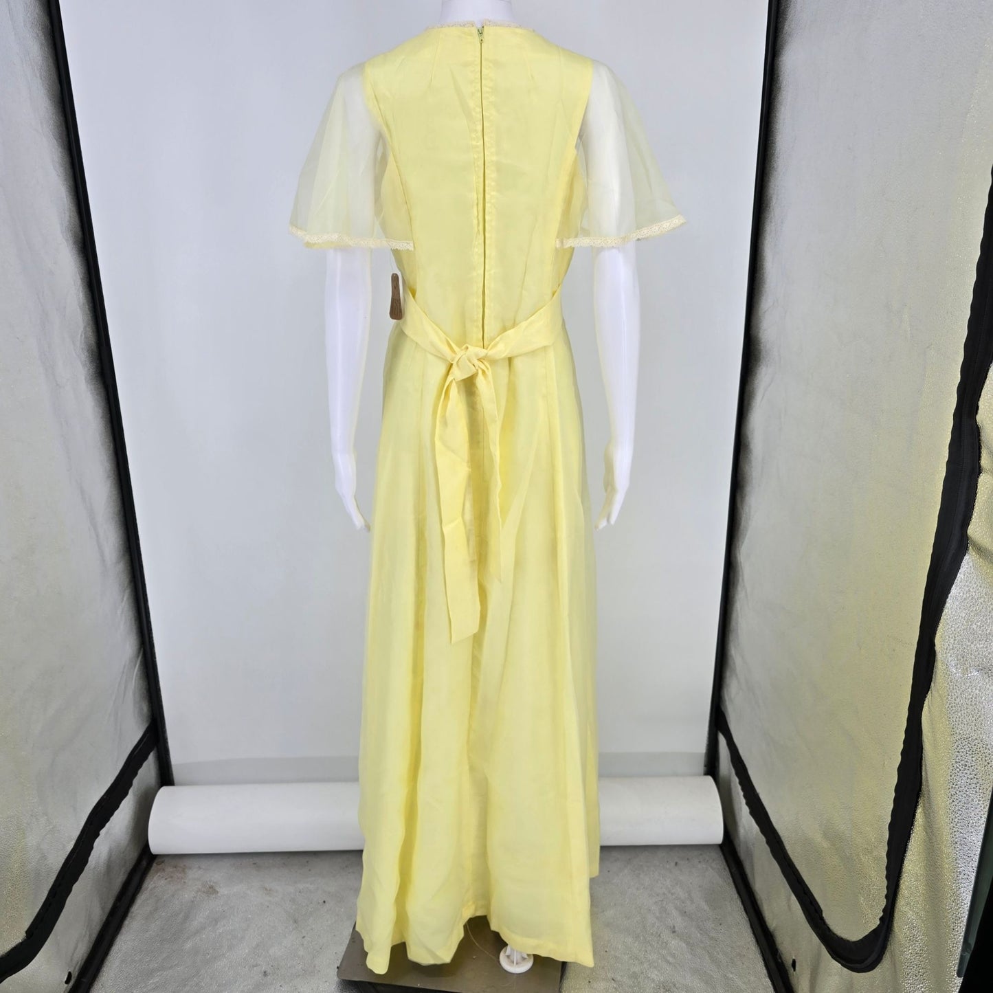 Vintage 1970s Pale Yellow Empire Waist Flutter Sleeve Maxi Dress (Size 6/S)
