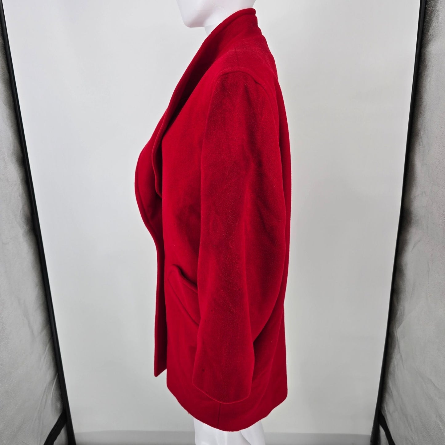 Vintage 1980s Electre Paris Made in France Red Lambs' Wool Coat (XL) *Fair