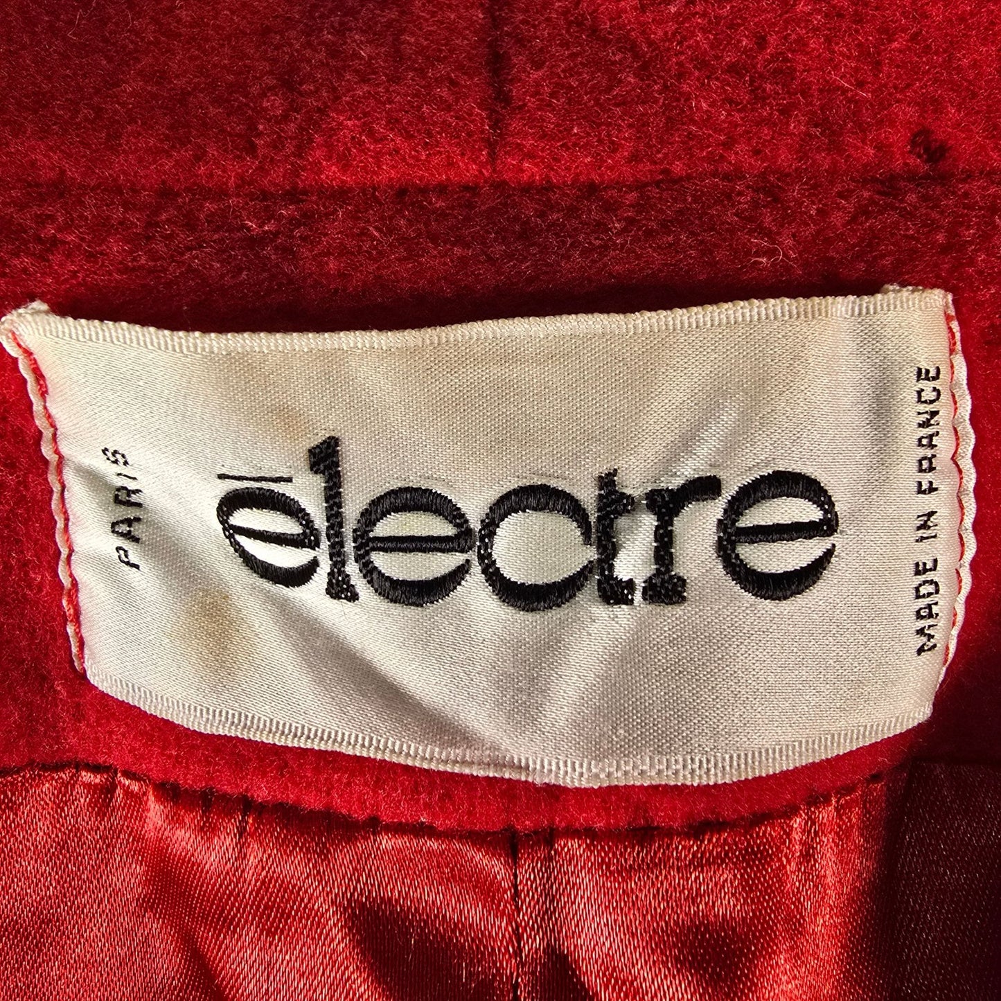 Vintage 1980s Electre Paris Made in France Red Lambs' Wool Coat (XL) *Fair