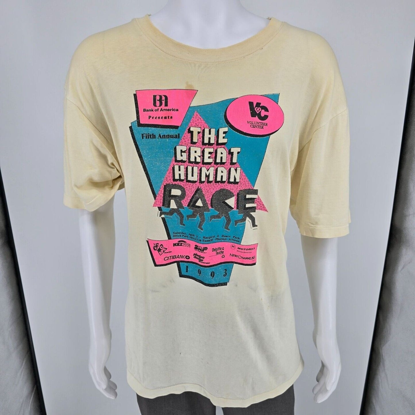 Thrashed Vintage 1993 The Great Human Race Phoenix, Arizona Graphic T-Shirt (XL)
