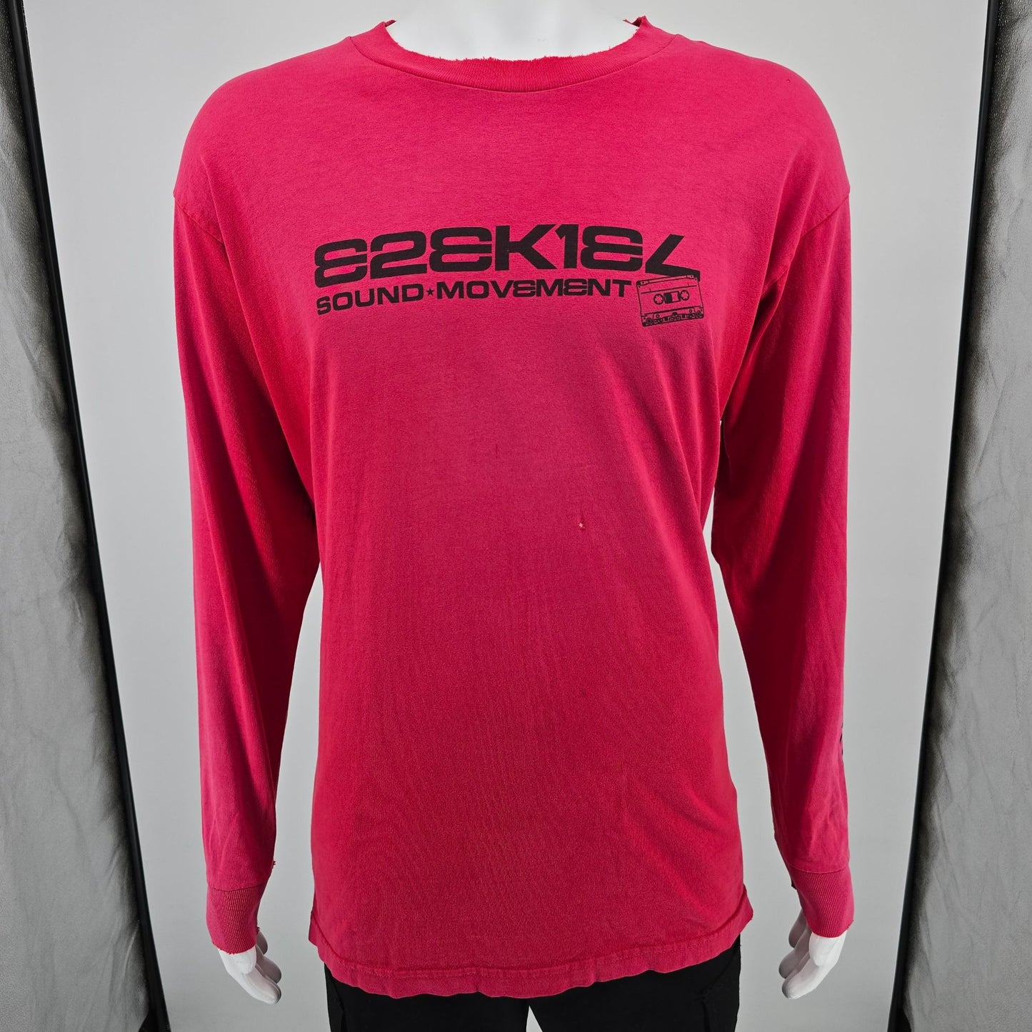 Vintage Y2K Ezekiel Surf/Skate Sound + Movement Red Long Sleeve T-Shirt (L)