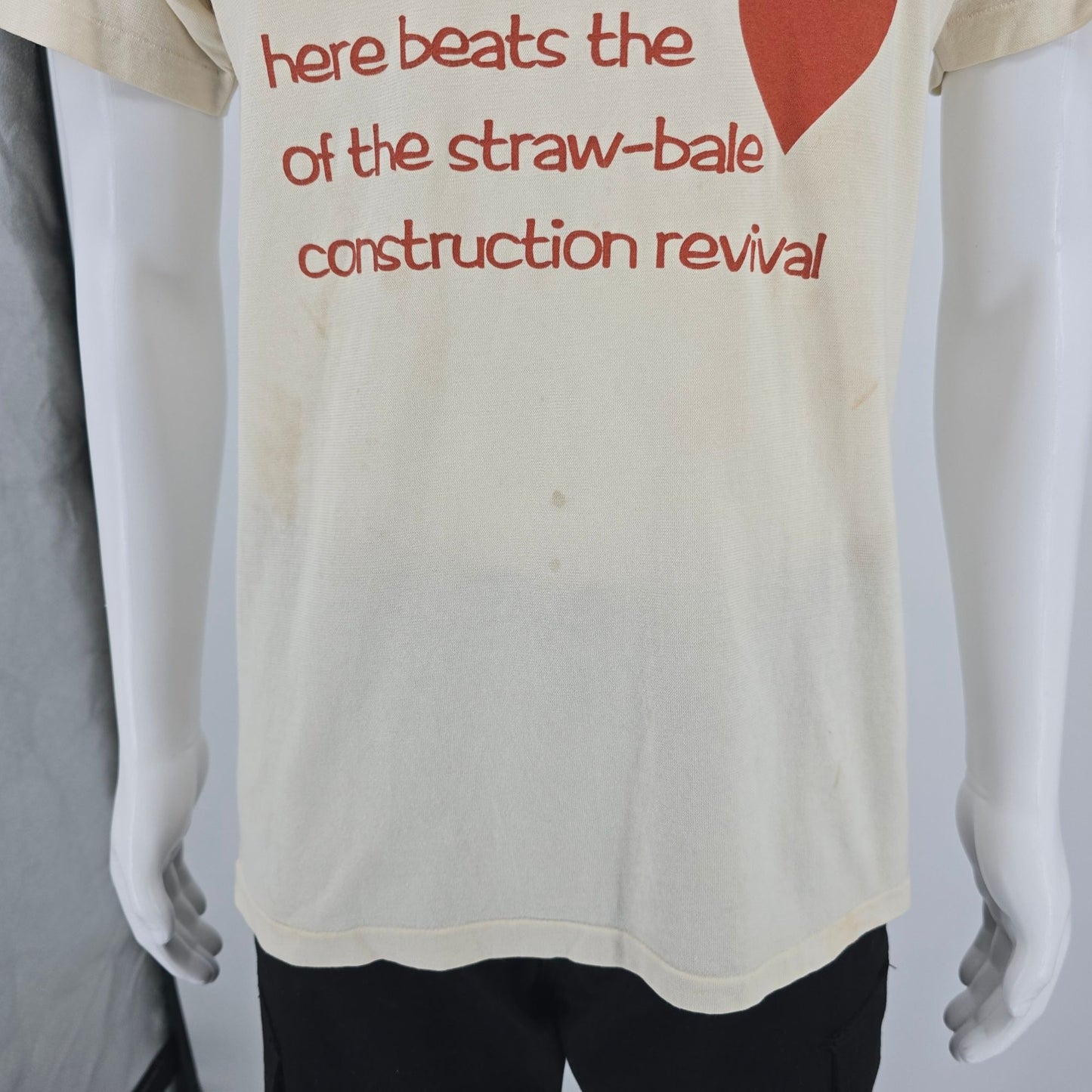 Vintage 1990s Ecosport The Baleheart Project Straw-Bale Construction T-Shirt (M)
