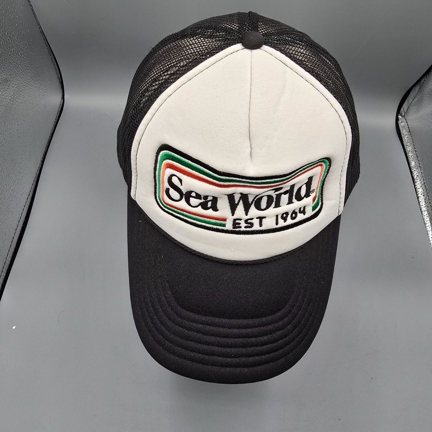 SeaWorld Est 1964 Black & White Adjustable Curved Brim Otto Trucker Hat *Fair