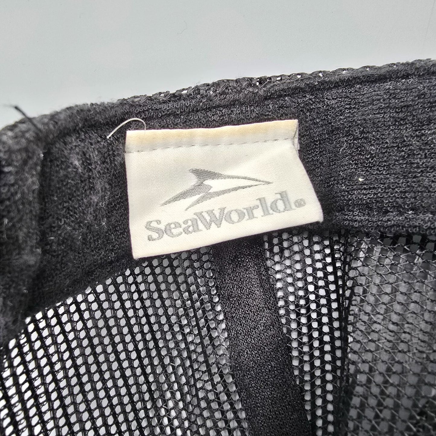 SeaWorld Est 1964 Black & White Adjustable Curved Brim Otto Trucker Hat *Fair