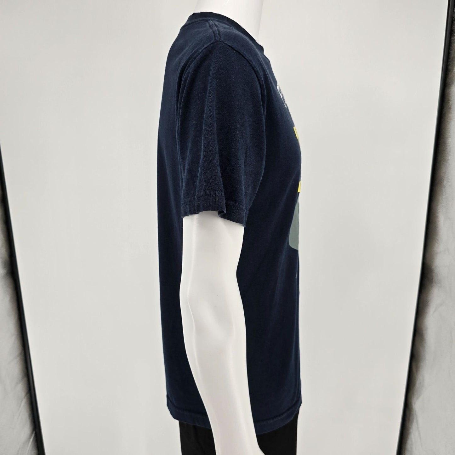 2009 Nike "I Feel Fine But My Kicks Are Sick" Navy Blue Text Graphic T-Shirt (M)