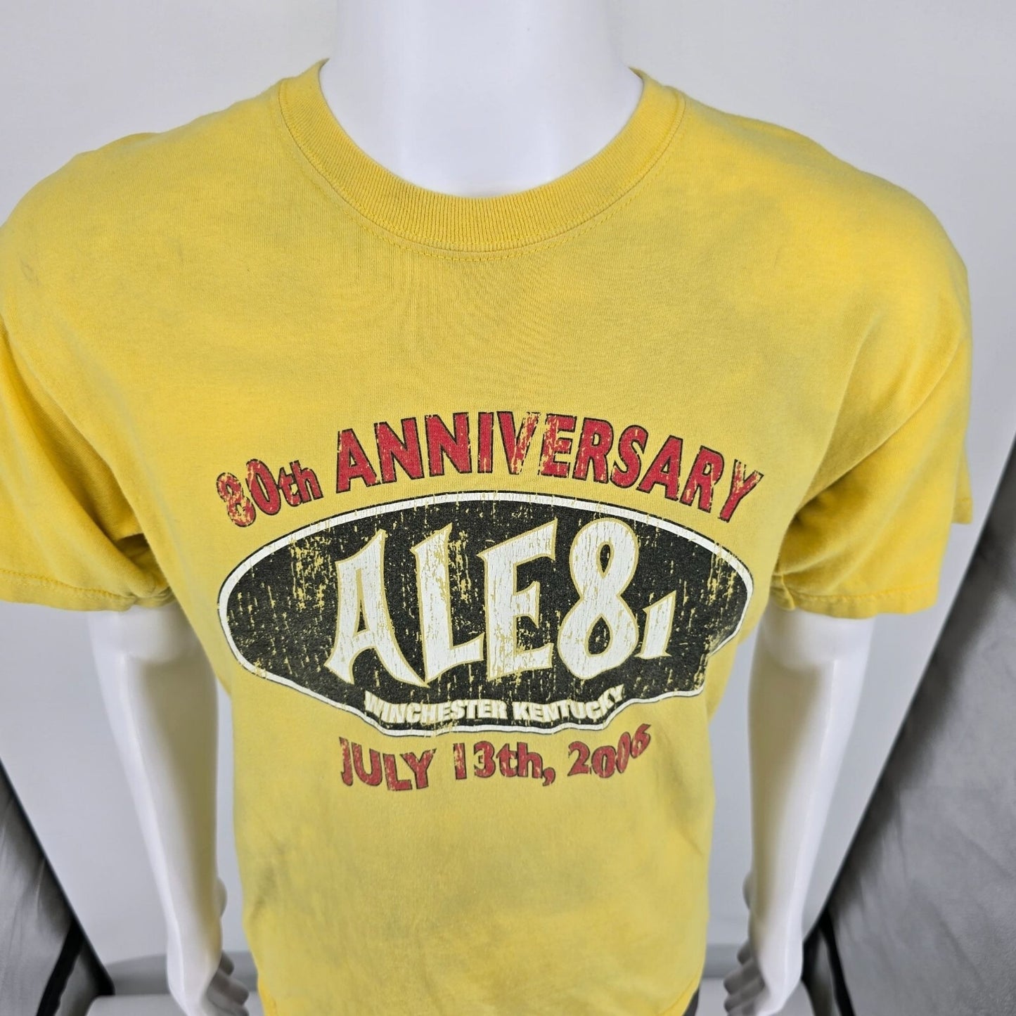 2006 Gildan Ale-8-One Winchester, Kentucky 80th Anniversary T-Shirt (M)