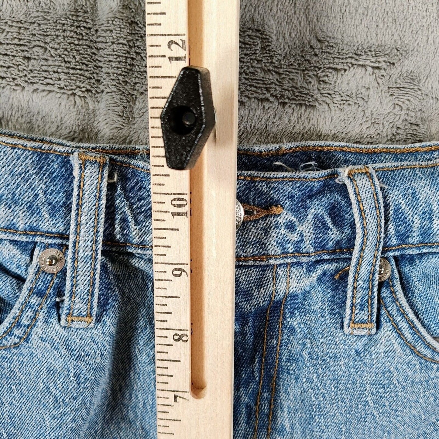 Universal Thread Goods Co "Vintage Straight" DIY Denim Cutoff Shorts (00/24R)