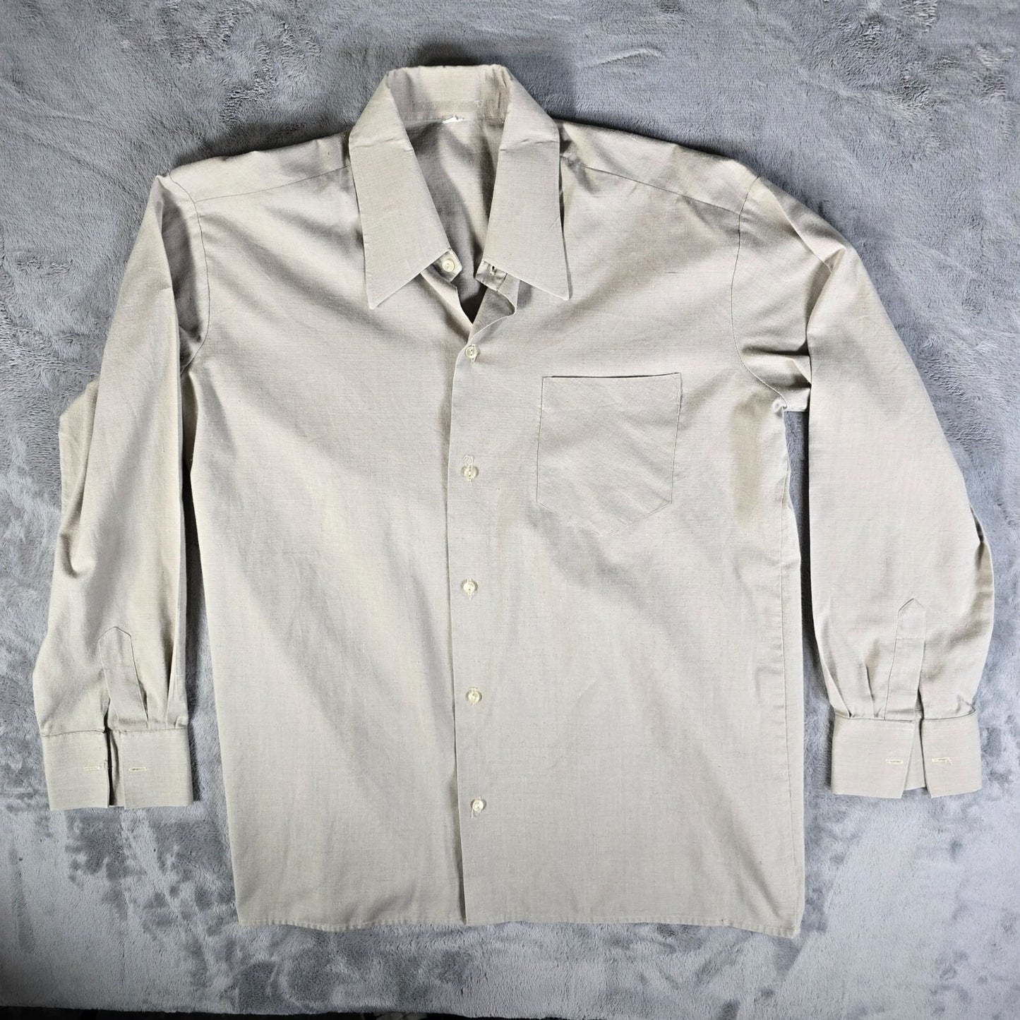 Vintage 1970s Taupe Wide Collar French Cuff Long Sleeve Pocket Dress Shirt (L)