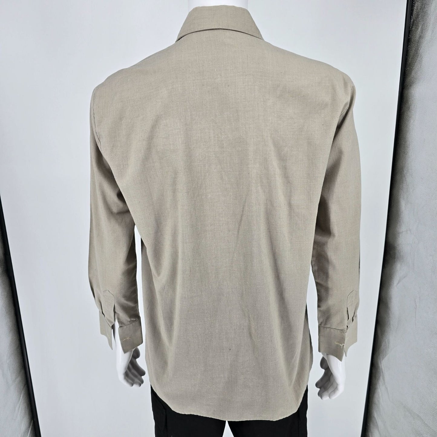 Vintage 1970s Taupe Wide Collar French Cuff Long Sleeve Pocket Dress Shirt (L)