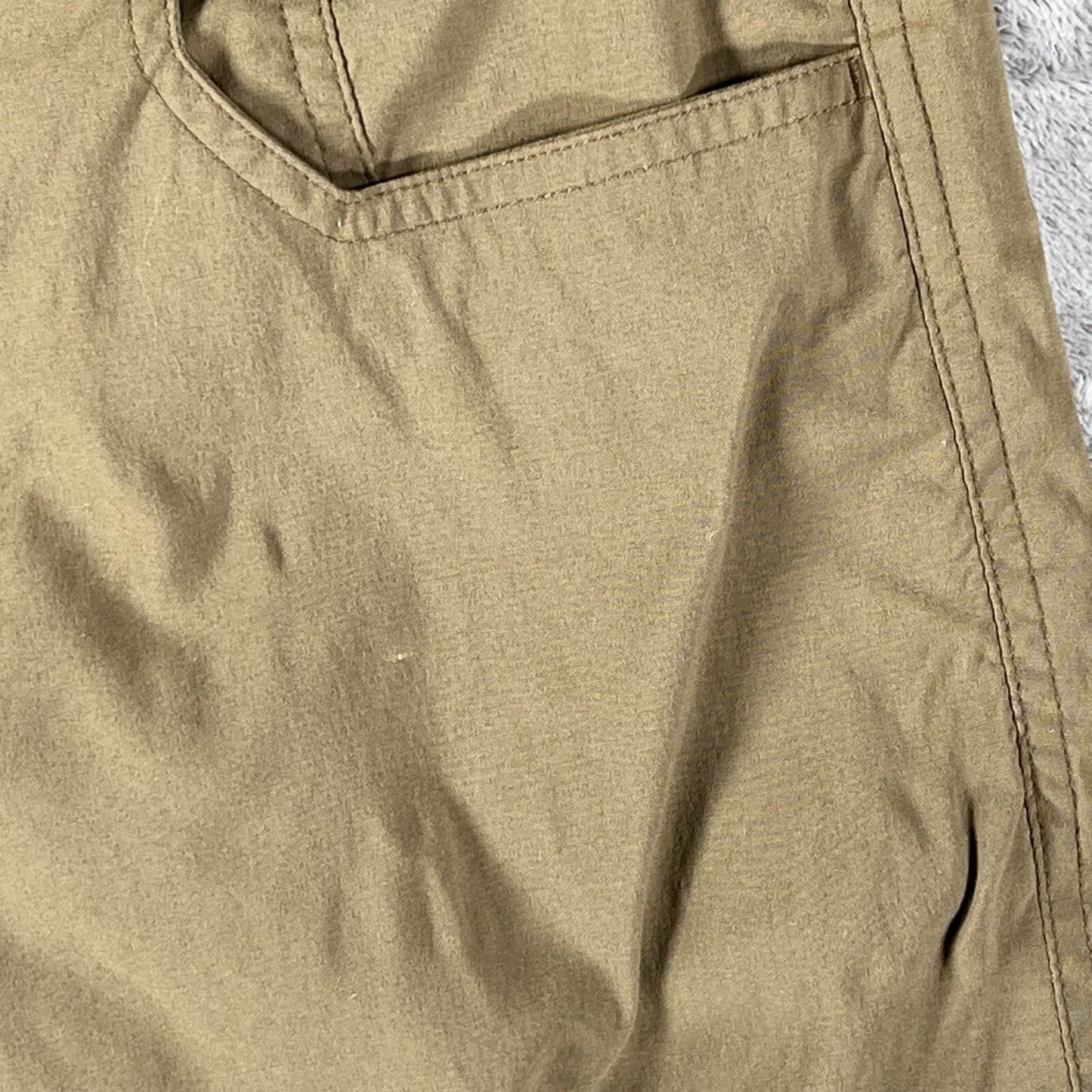 Marmot Men's Hiking/Outdoor Nylon Stretch 10.5" Inseam Khaki Shorts (30" Waist)