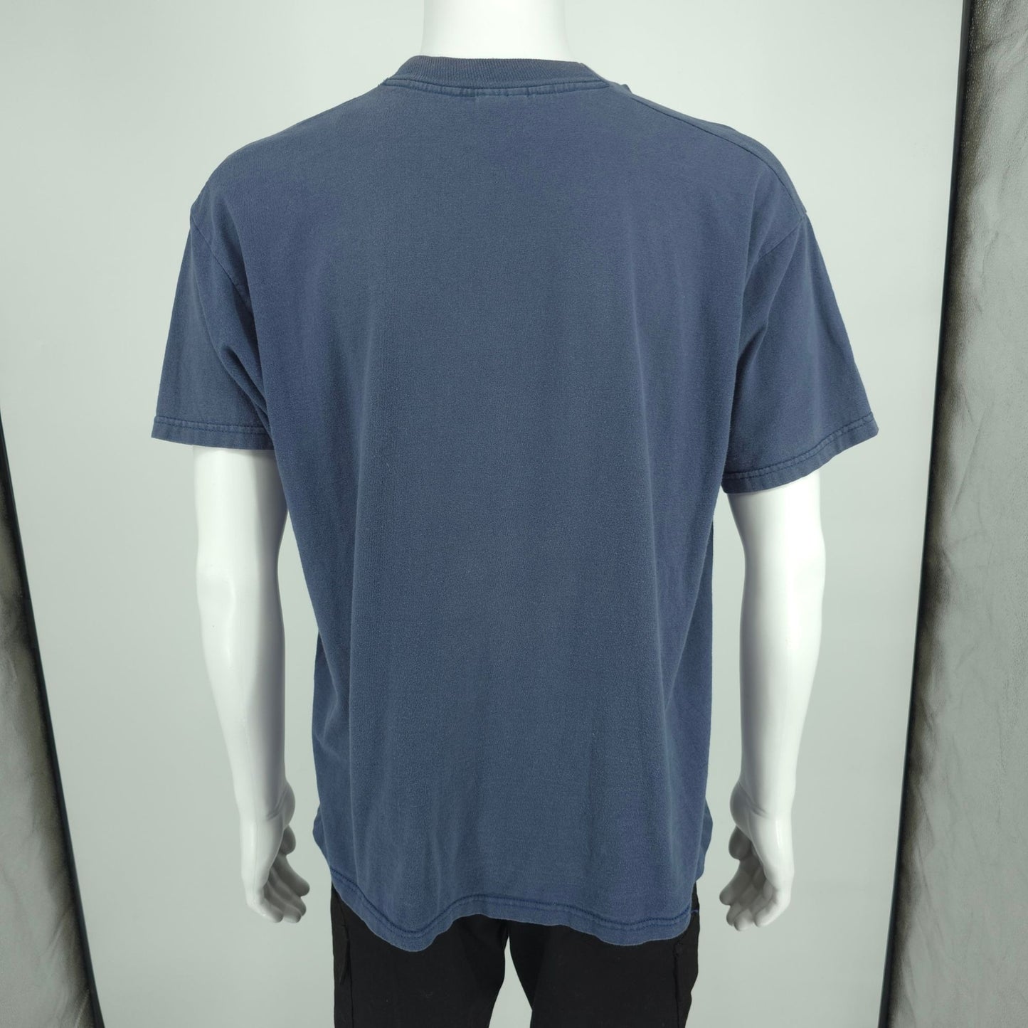 Vintage 1990s Fruit of the Loom Heavy Cotton Hotel Alcatraz T-Shirt (L/XL)