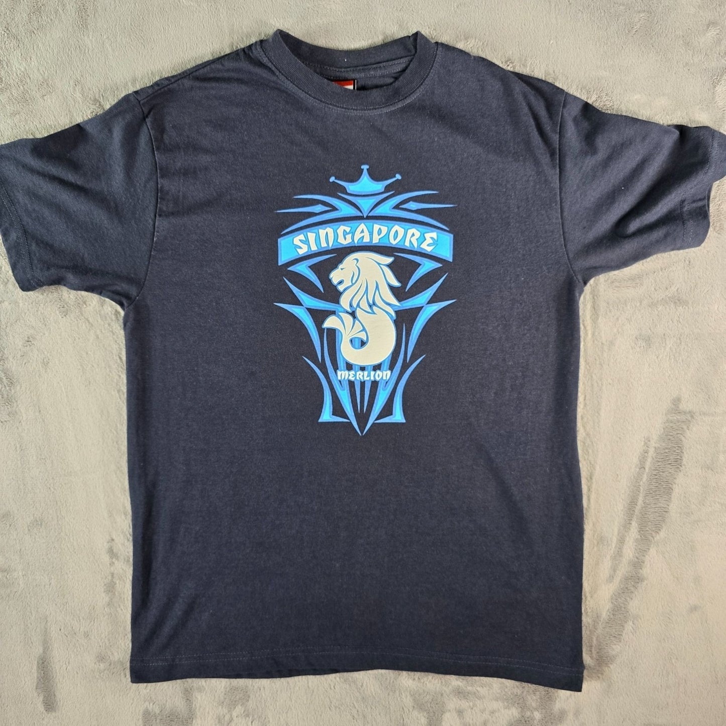 Vintage Y2K Guardian Angel Singapore Merlion Navy Blue Souvenir T-Shirt (M)