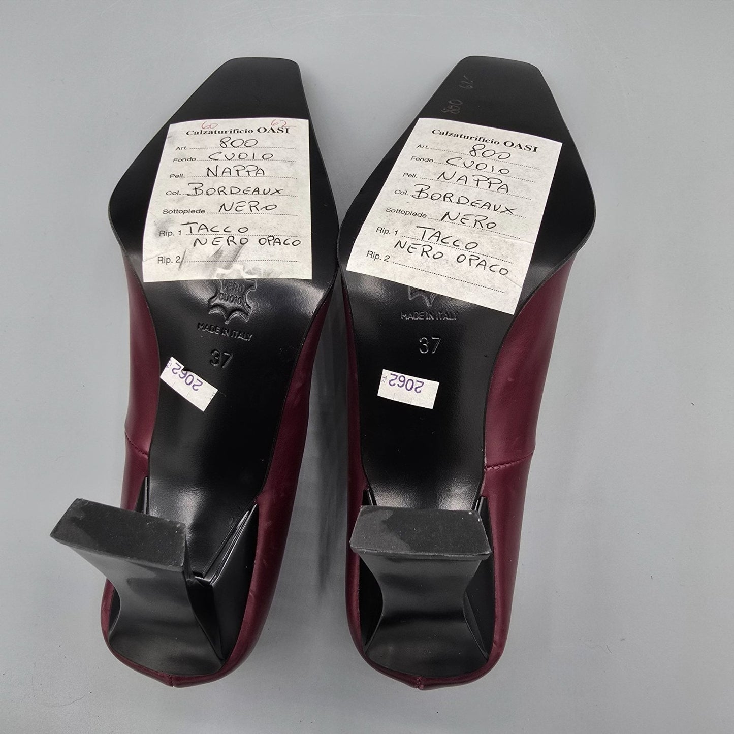 Vintage Y2K Deadstock Pari & Pari Bordeaux Nappa Square-Toe Pumps (EU37/US6.5)