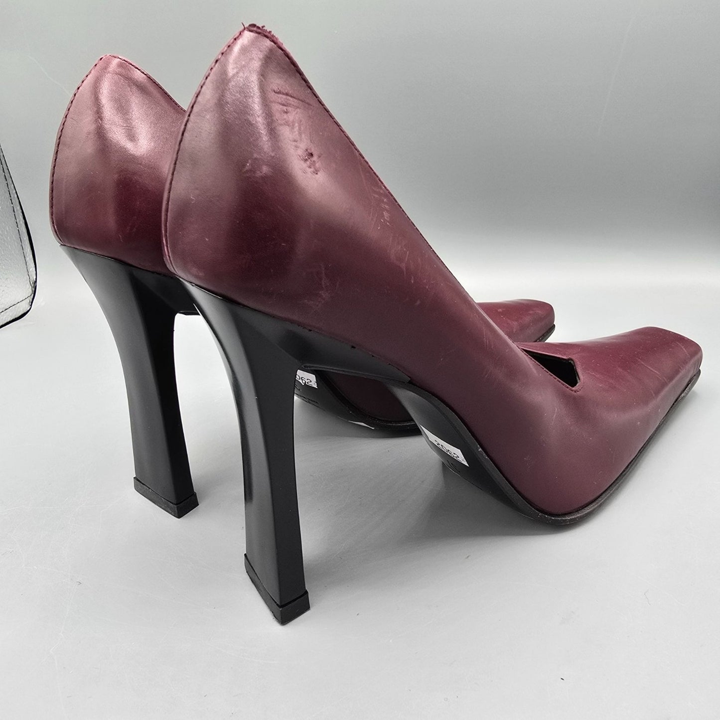 Vintage Y2K Deadstock Pari & Pari Bordeaux Nappa Square-Toe Pumps (EU37/US6.5)