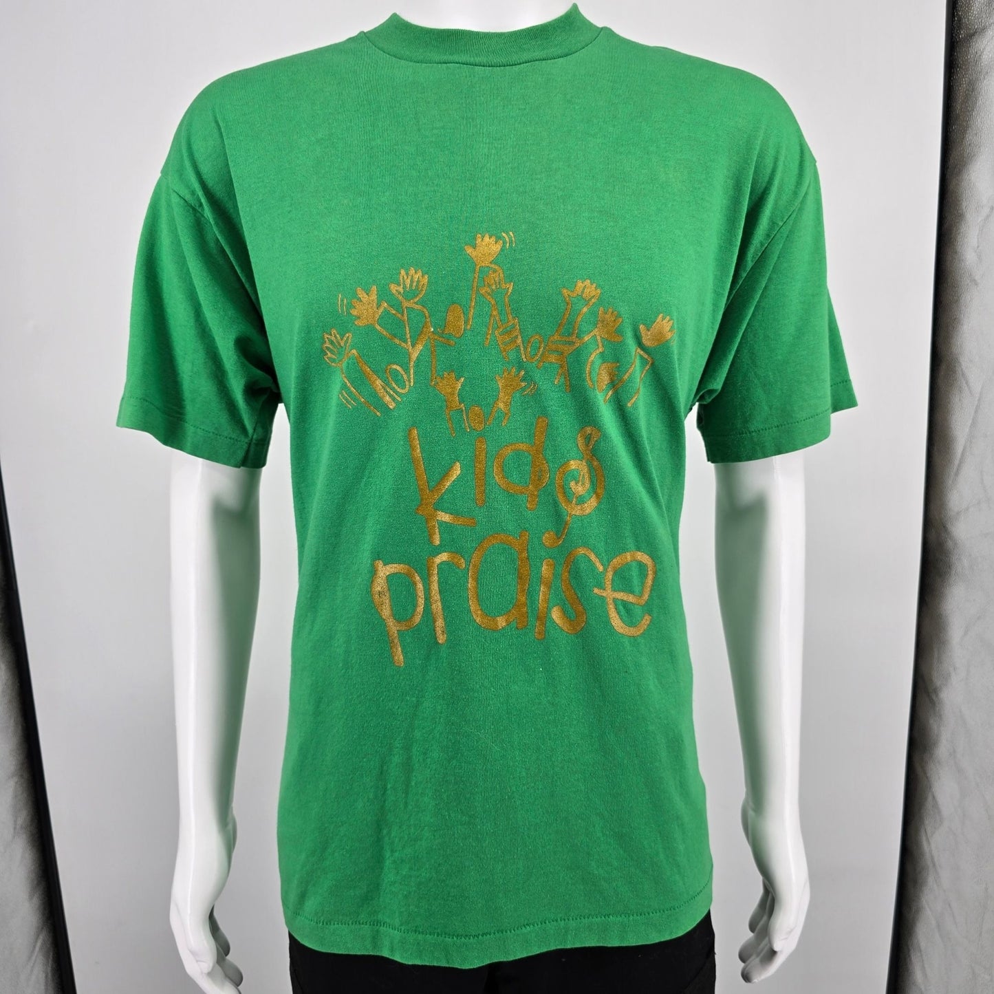 Vintage 1990s "Kids Praise" Marantha! Christian Music Kelly Green T-Shirt (L/XL)