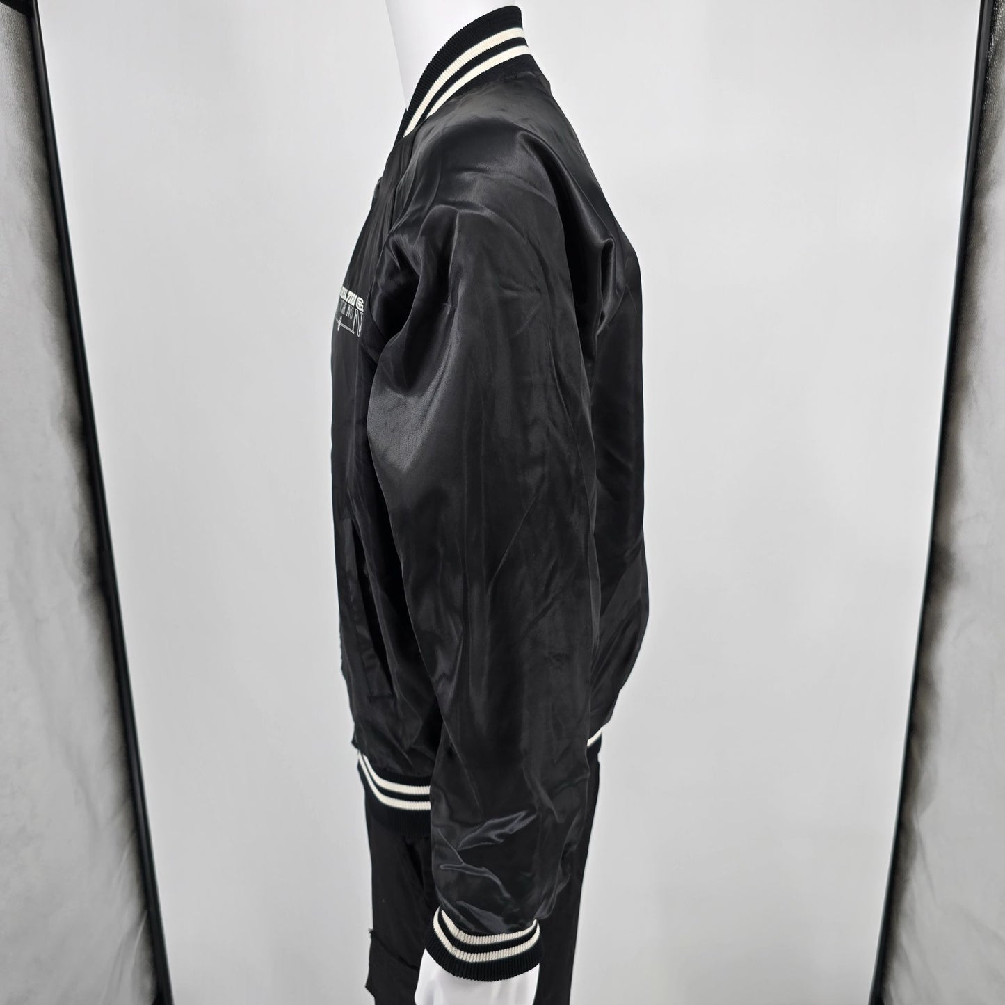 Vintage 1990 General Tire 75th Year Anniversary Mt. Vernon, Illinois Jacket (M)