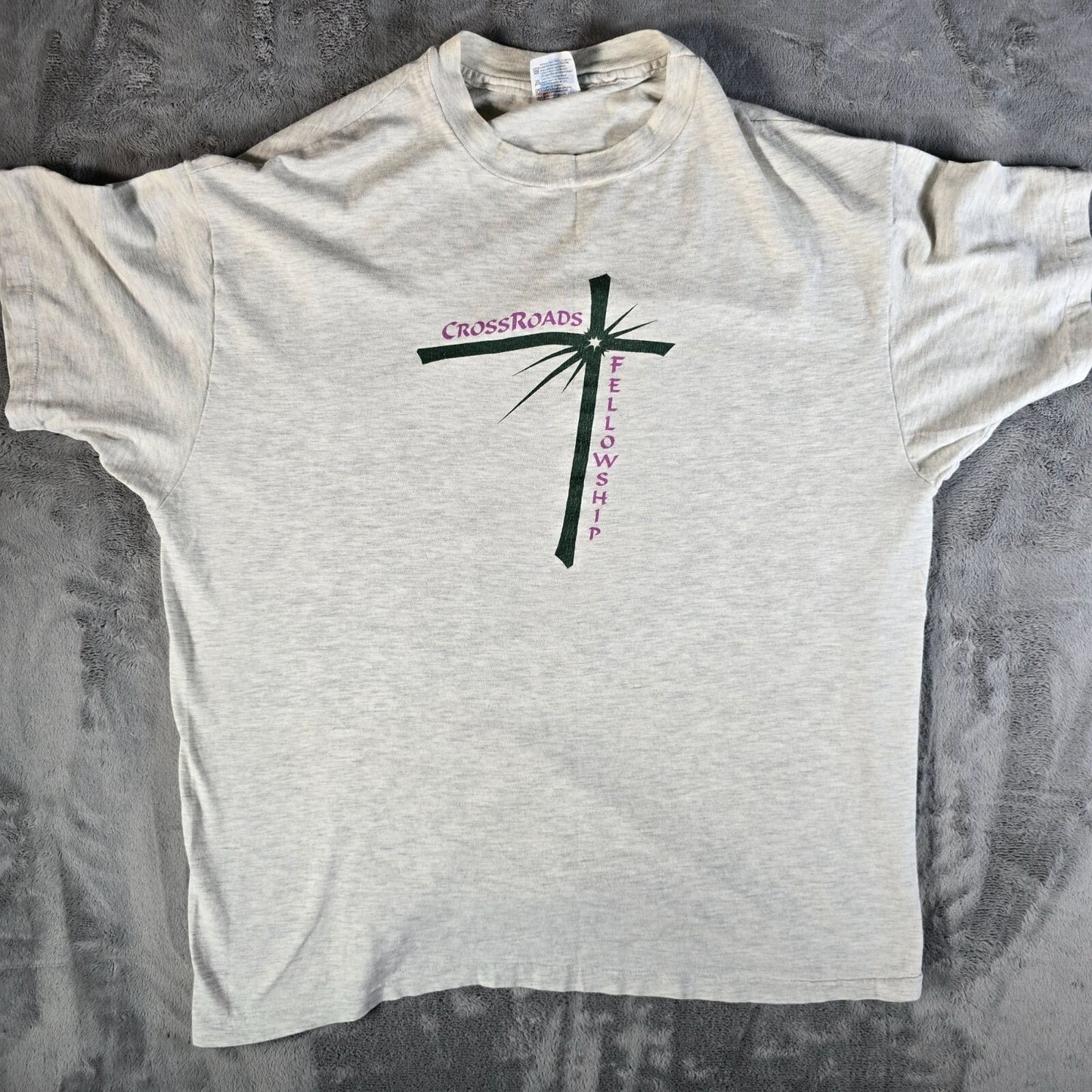 Yellowed Vintage 1990s Hanes Crossroads Fellowship Jeremiah 6:23 T-Shirt (XL)