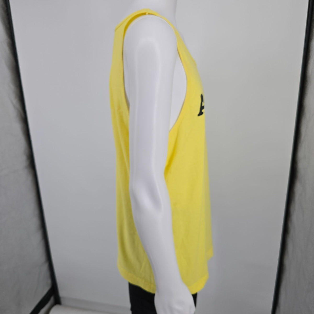Vintage 1990s Fruit of the Loom "Army" Yellow Cotton Made in USA Tank Top (L)