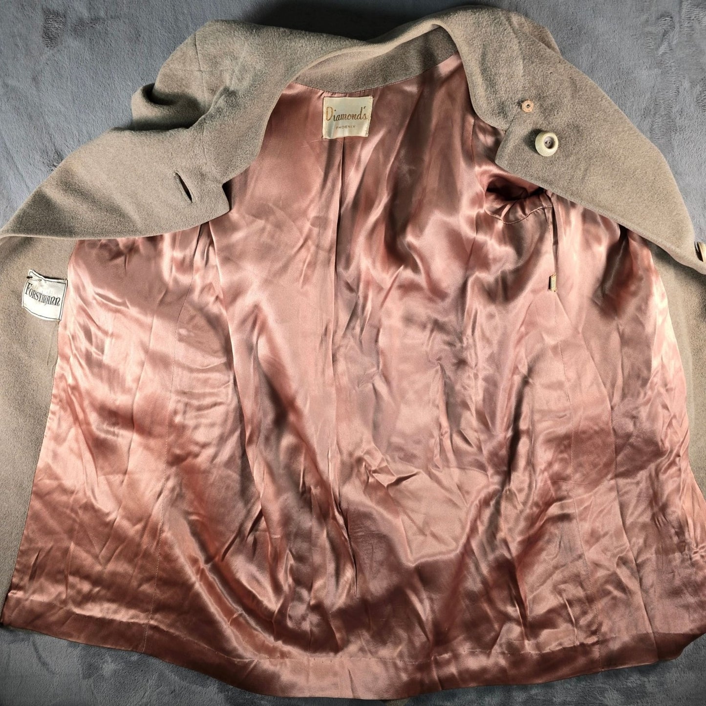 Distressed Vintage 1960s Diamond's Phoenix Forstmann's Wool Coat (Women's XL)