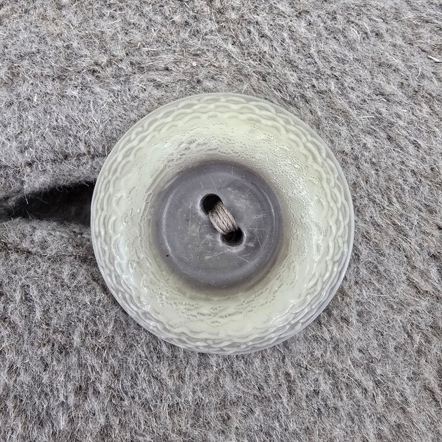 Distressed Vintage 1960s Diamond's Phoenix Forstmann's Wool Coat (Women's XL)