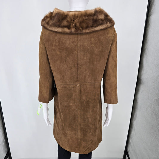 Vintage 1960s Unbranded Fur Collar Double-Breasted Suede Mod Coat (Women's M)