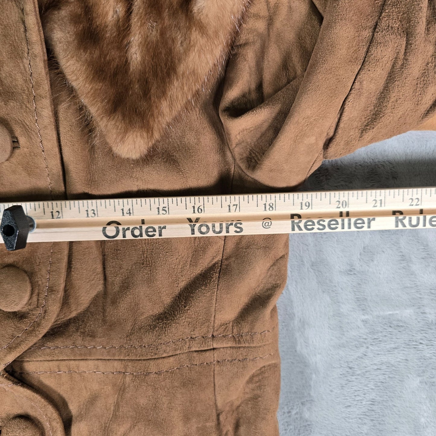 Vintage 1960s Unbranded Fur Collar Double-Breasted Suede Mod Coat (Women's M)