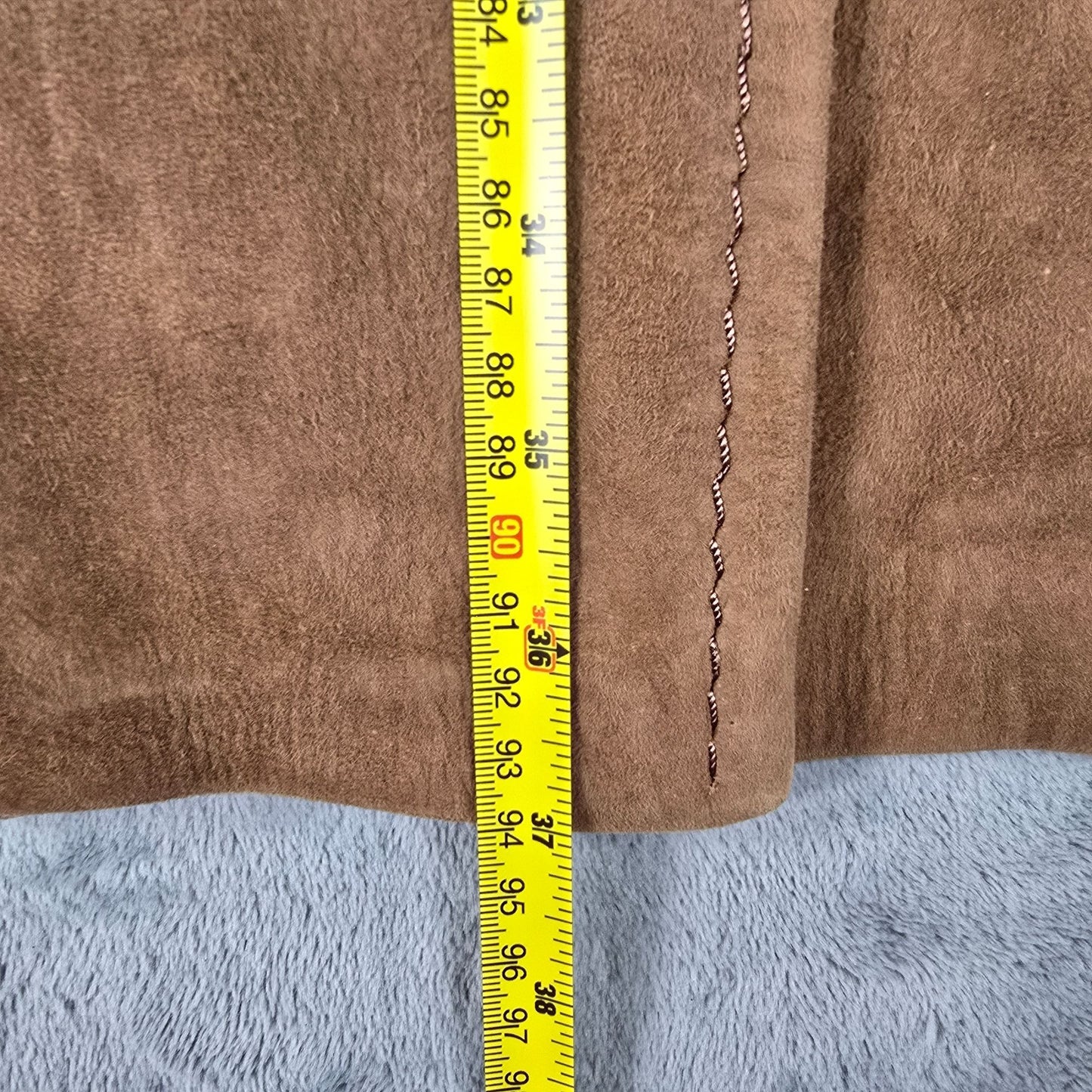 Vintage 1960s Unbranded Fur Collar Double-Breasted Suede Mod Coat (Women's M)