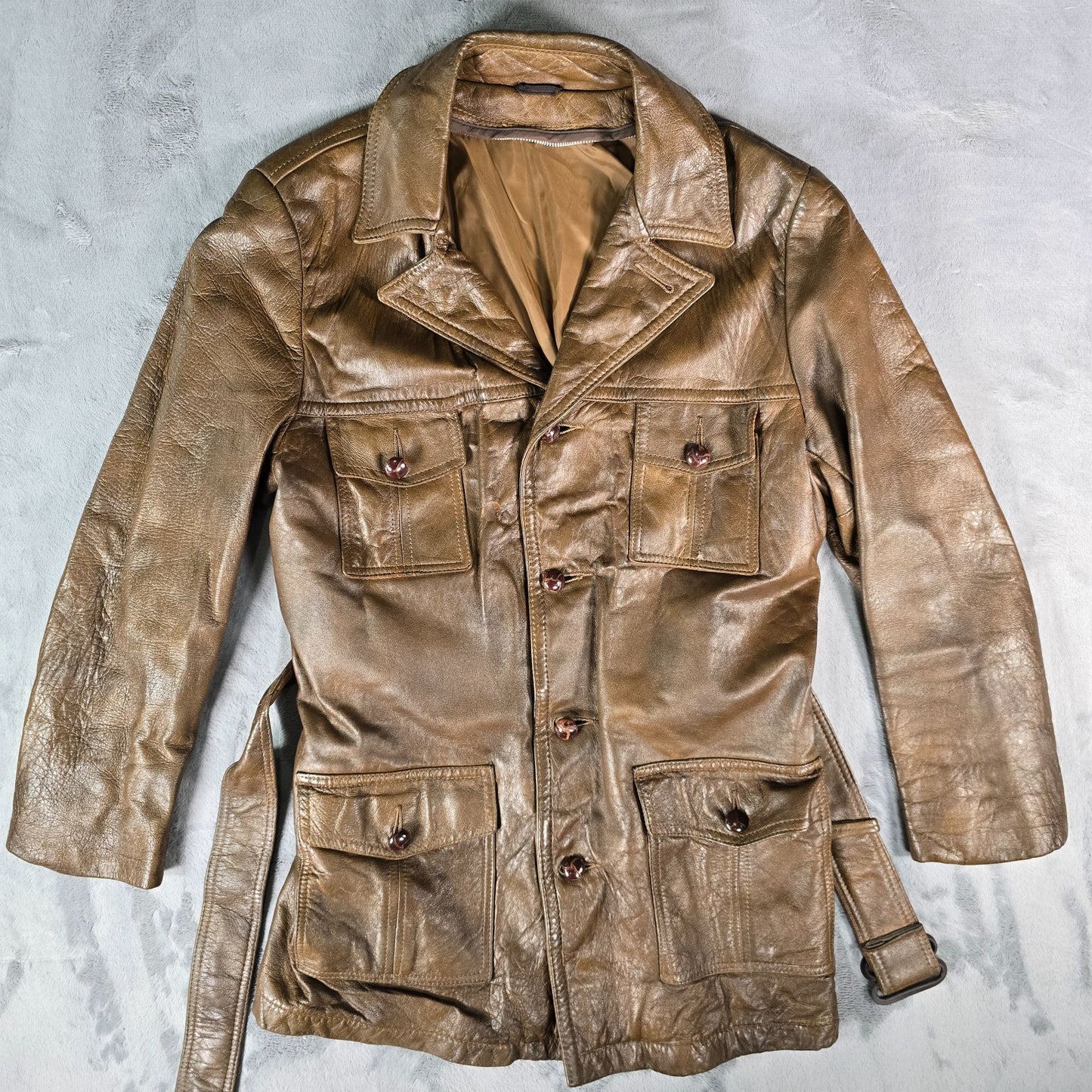 Vintage 1970s Unbranded Made in USA 4-Pocket Brown Leather Safari Jacket (Small)