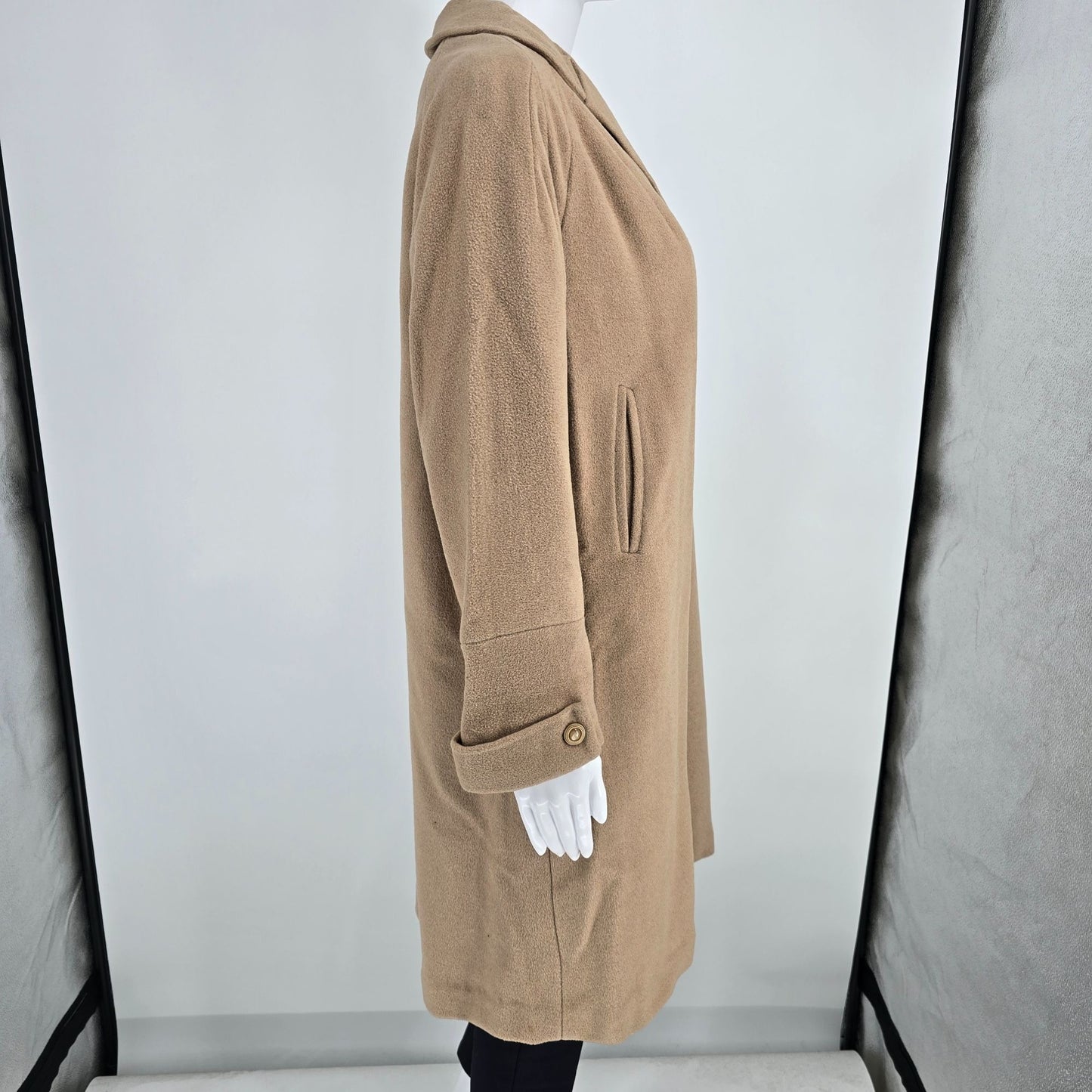 Vintage 1950s Country Tweeds Einiger 100% Cashmere Camel/Tan Overcoat (L)