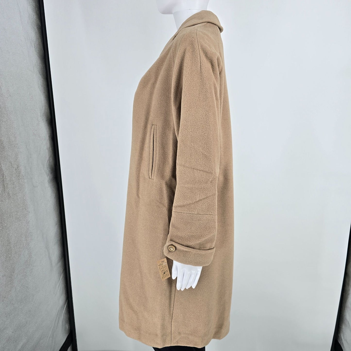 Vintage 1950s Country Tweeds Einiger 100% Cashmere Camel/Tan Overcoat (L)