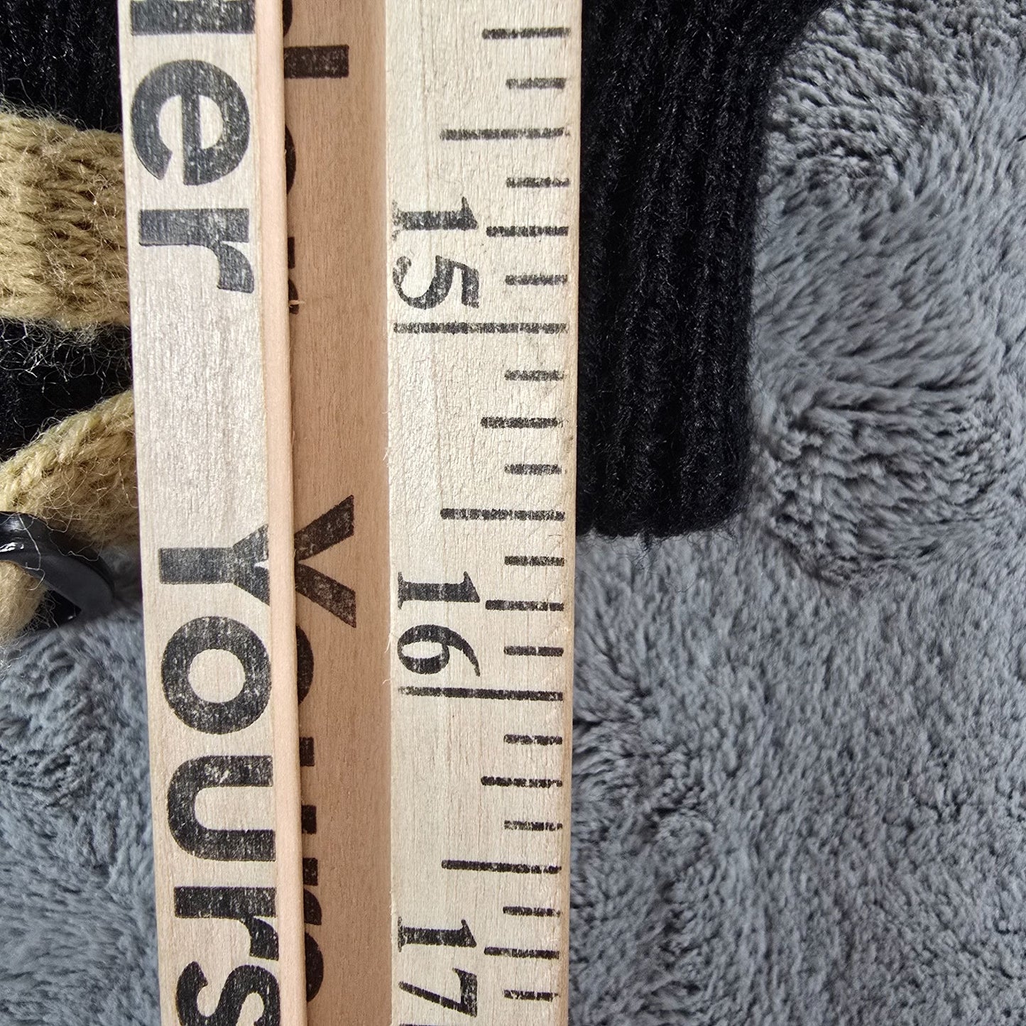 Vintage 1980s Costume Black/Cream Rib-Knit 15.5 inch Leg Warmer Gaiters