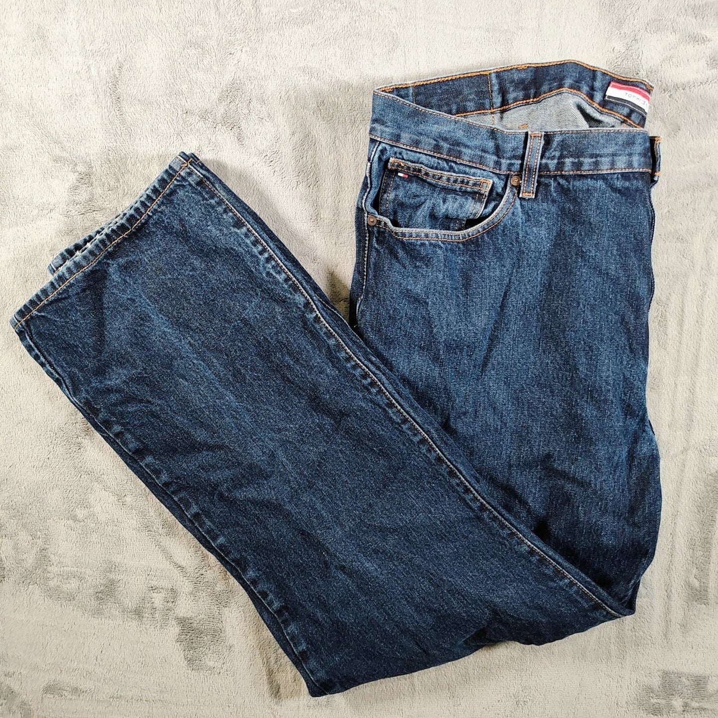 Tommy Hilfiger Mens Bootcut 42 x 32 100% Cotton Denim Blue Jeans