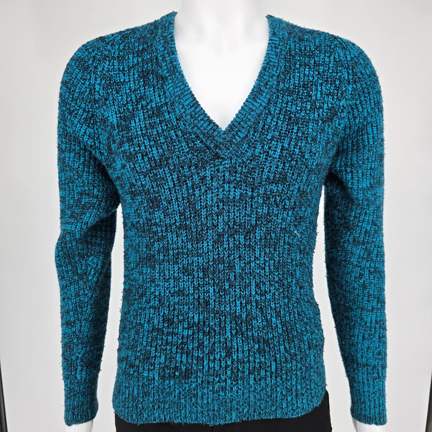 Vintage 1970s Men's Store Teal & Black Marbled V-Neck Acrylic Sweater (S)
