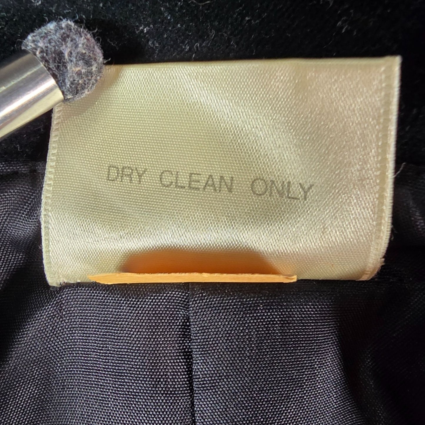 Vintage 1970s Koret of California Women's Black Velvet Blazer Jacket (S/M)