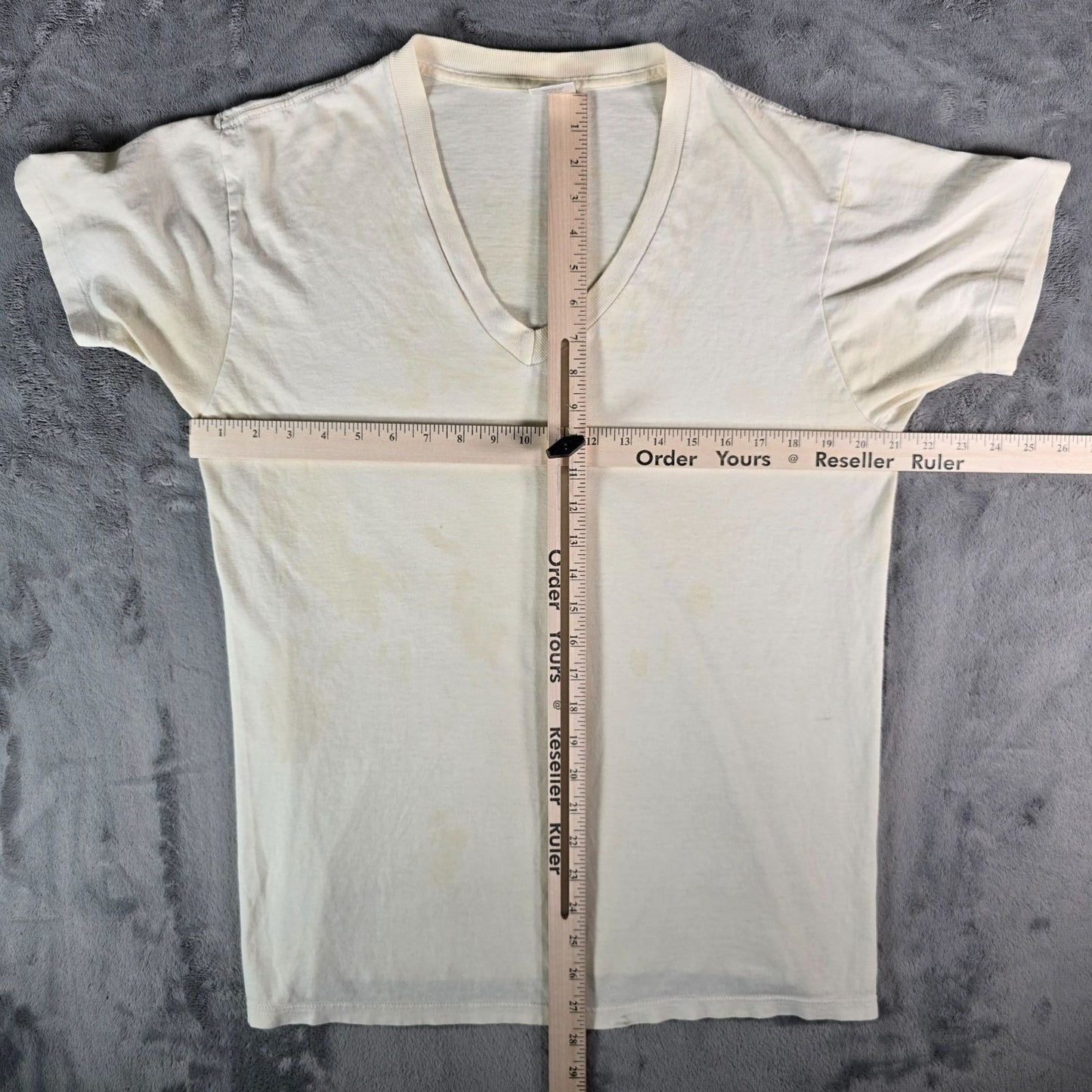 Distressed Vintage 1990s Newton Trading Co. Blank V-Neck Cotton T-Shirt (M)