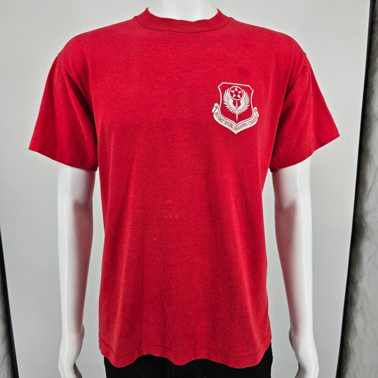 Vintage 1990s AFSOC Air Force Special Operations Command Red T-Shirt (L)