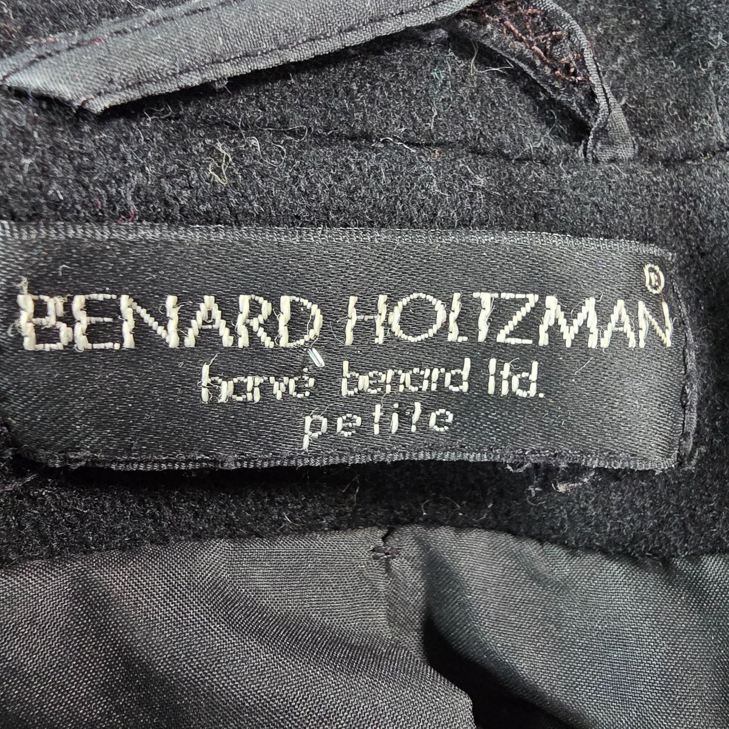 Vintage 1980s Bernard Holtzman Harve Bernard Women's Petite Black Long Coat (L)
