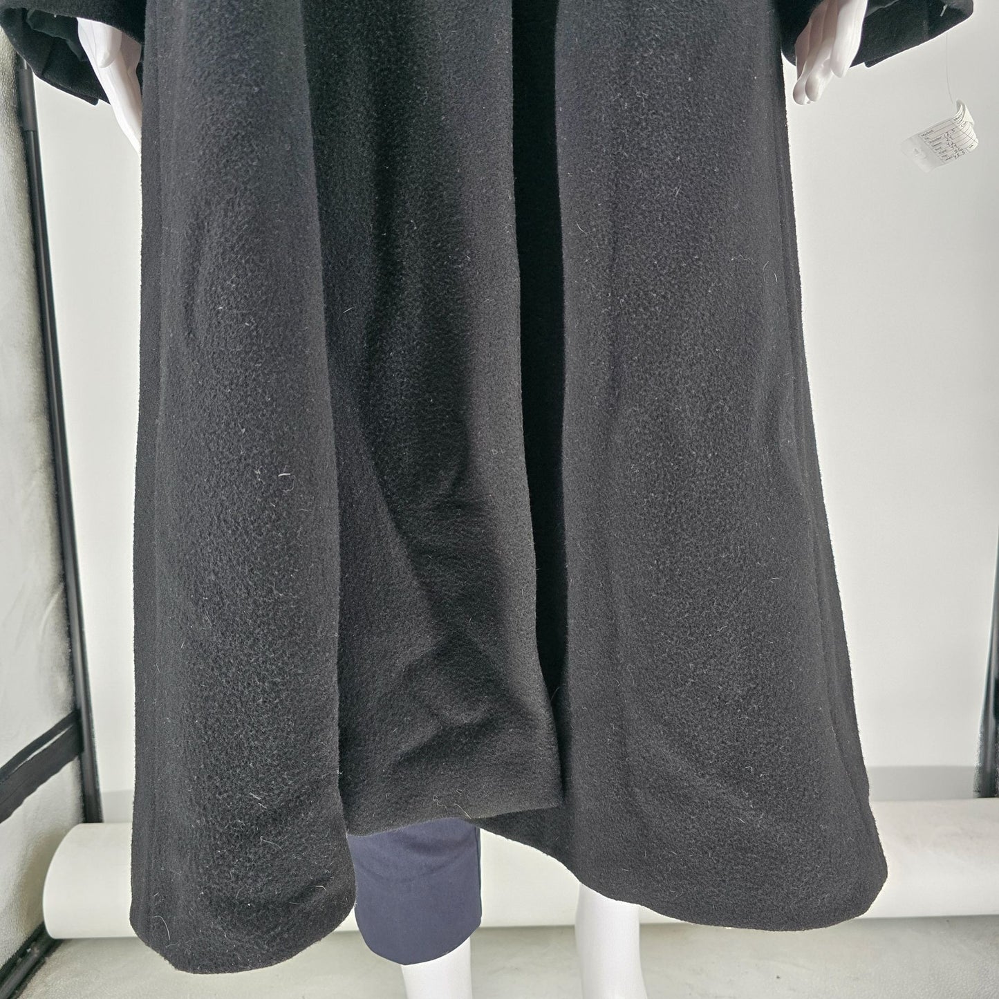 Vintage 1980s Bernard Holtzman Harve Bernard Women's Petite Black Long Coat (L)