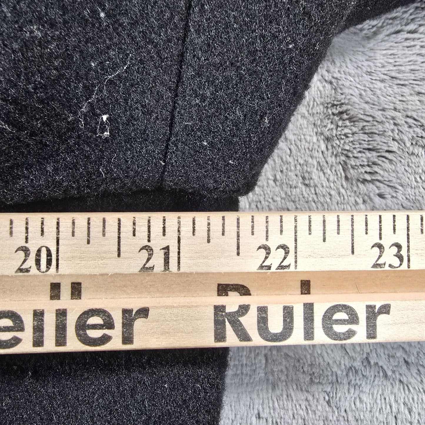 Vintage 1980s Bernard Holtzman Harve Bernard Women's Petite Black Long Coat (L)